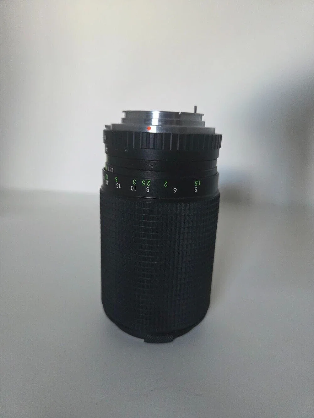Quantaray Auto Zoom 80–200mm F3.8–4.5 Lens Multi-Coated Manual Focus